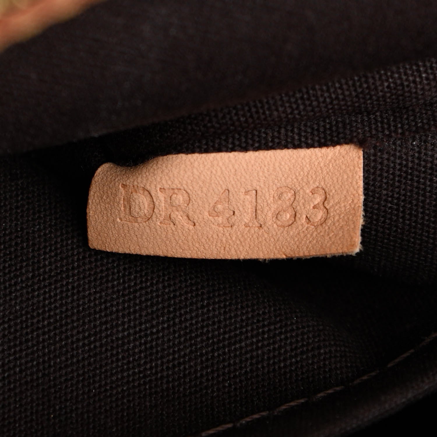 Louis Vuitton Vernis Montana Amarante 7 of 9