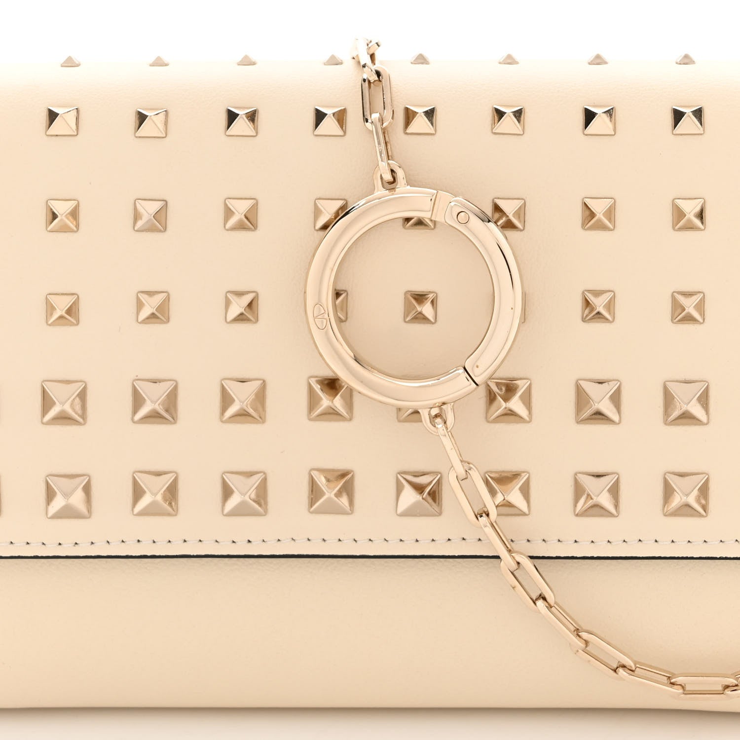 Valentino Garavani Vitello Rockstud Carry Secrets Continental Wallet On Chain Light Ivory 11 of 14