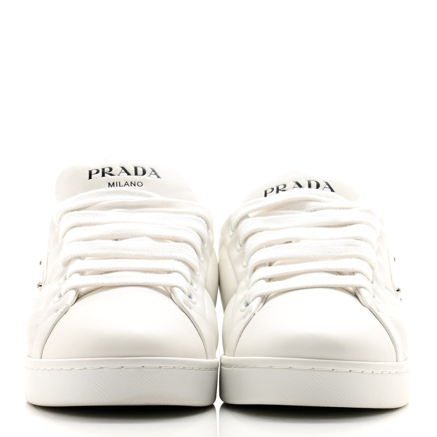 Soft Nappa Triangle Logo Low Top Sneakers 36 White