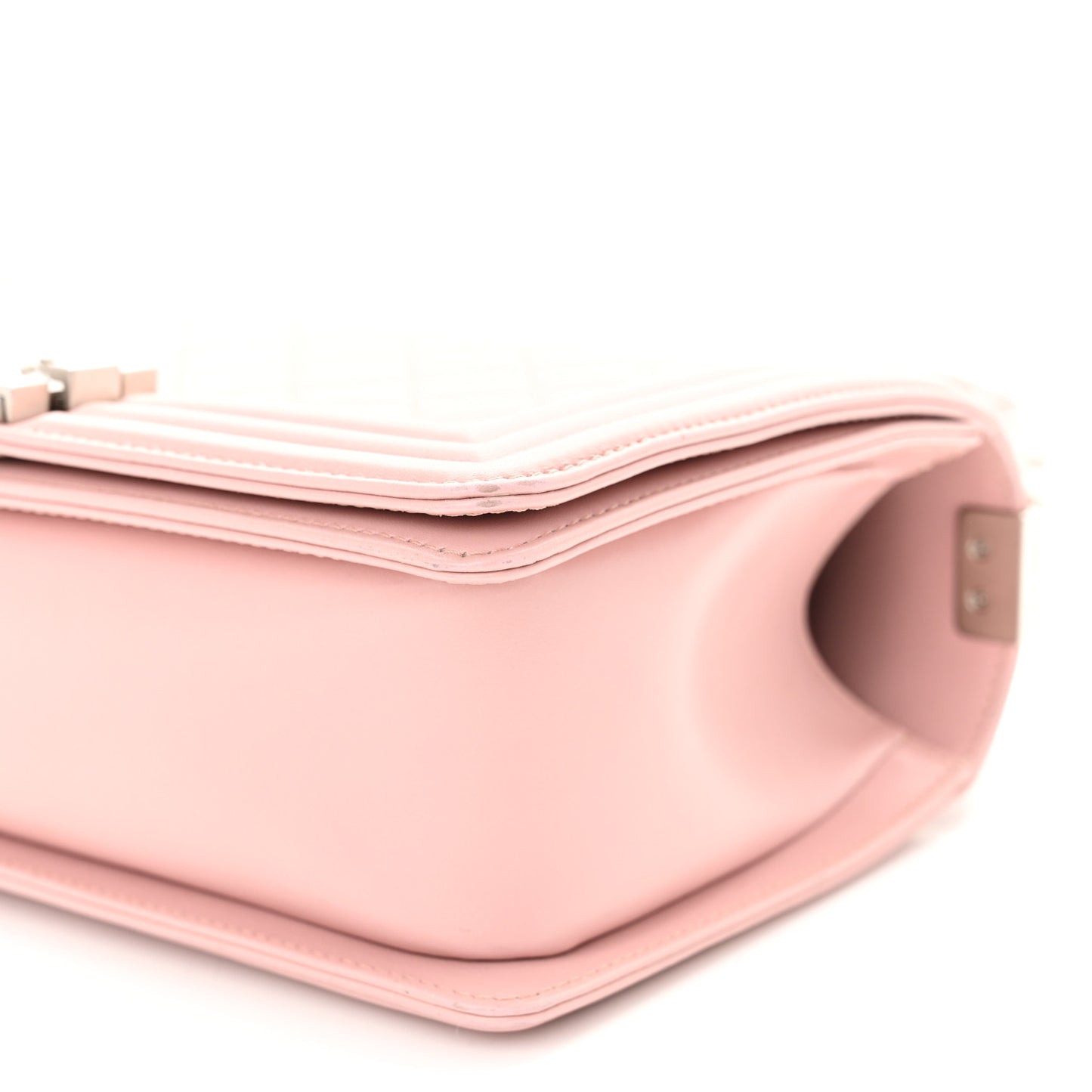 Calfskin Quilted Medium Boy Flap Light Pink