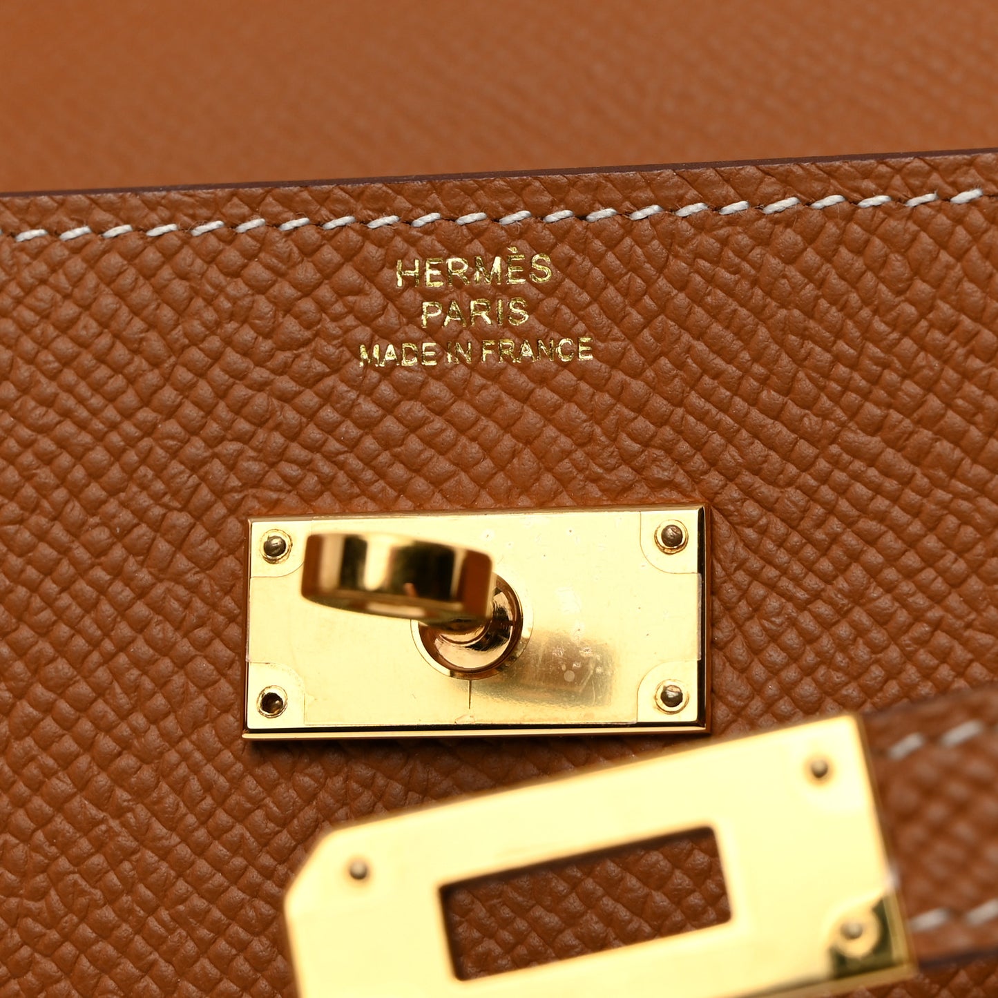 Epsom Kelly Wallet To Go Gold