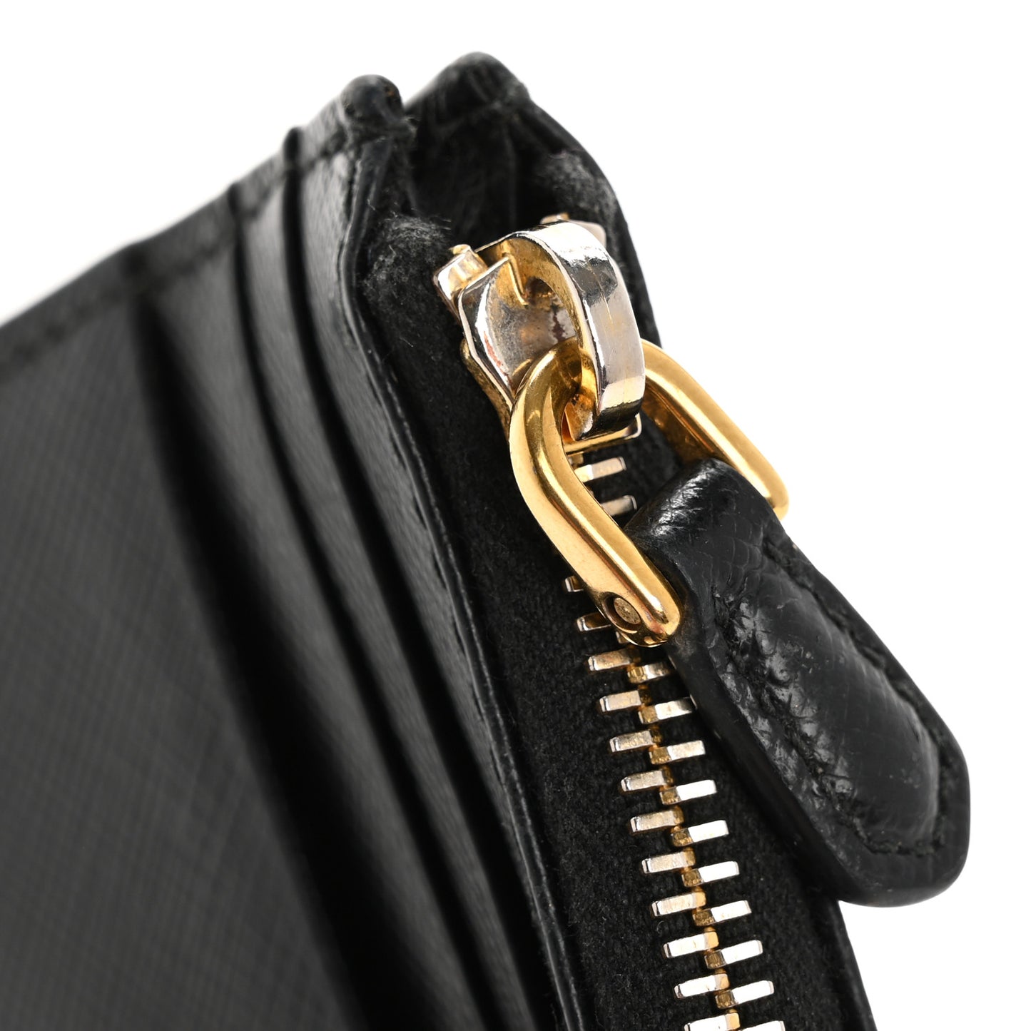 Saffiano Triangle Zip Card Holder Black