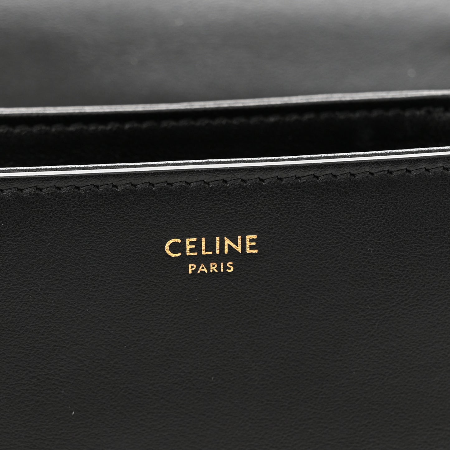 Smooth Calfskin Medium Tabou Aubergine