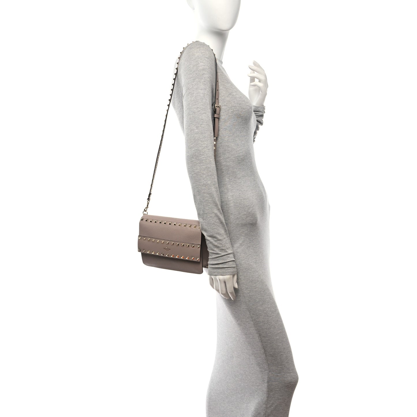 Pebbled Calfskin Rockstud Side Slip Crossbody Poudre