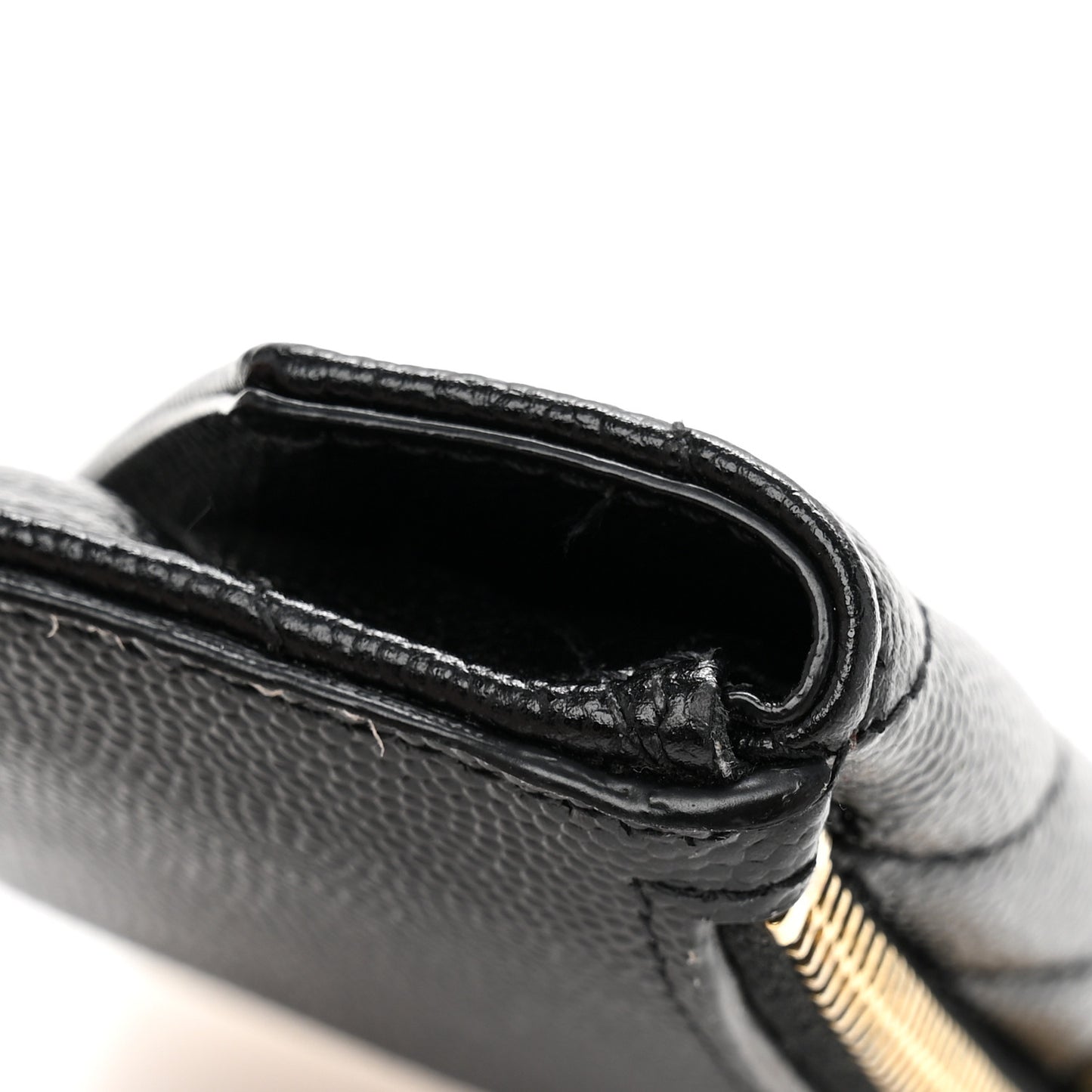 Grain De Poudre Matelasse Chevron Monogram Compact Wallet Black