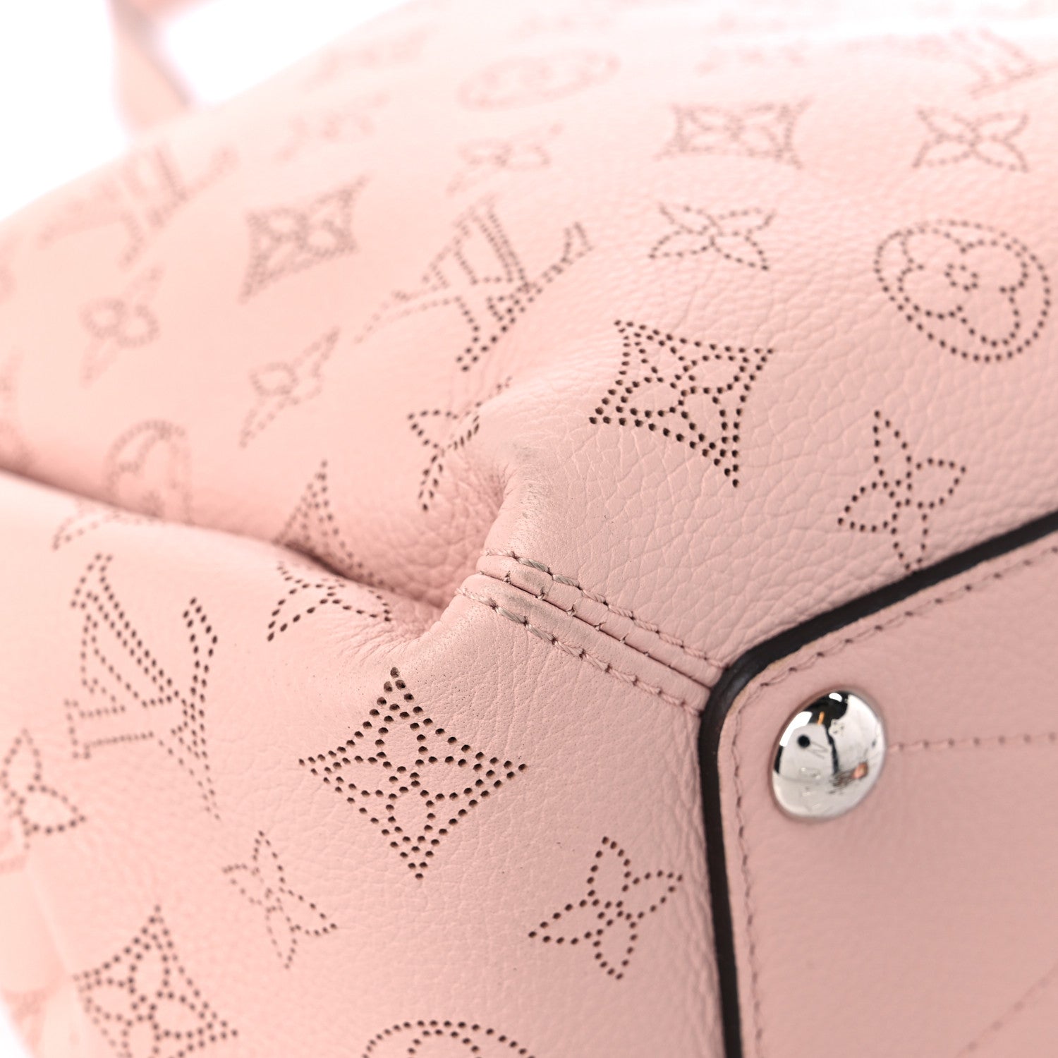 Louis Vuitton Mahina Babylone Chain BB Magnolia 6 of 14