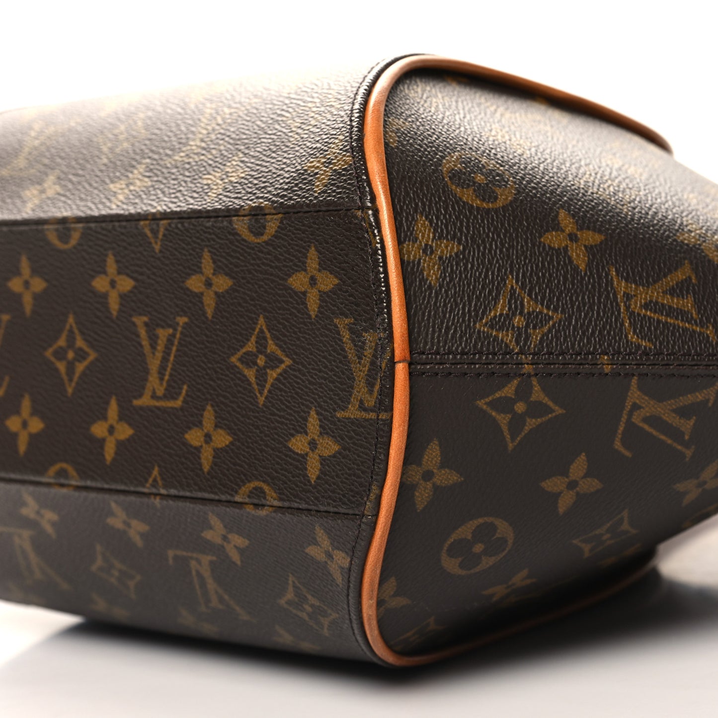 Monogram Ellipse MM