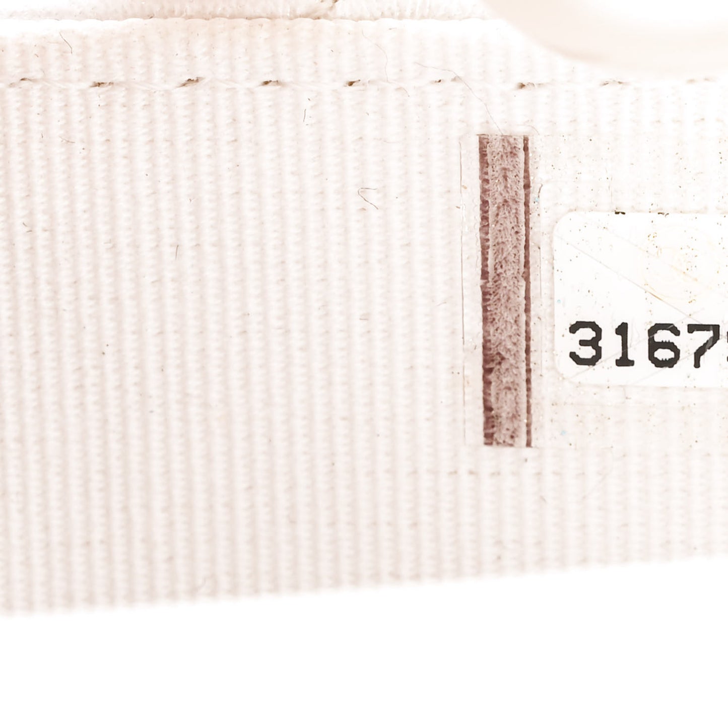 Calfskin Quilted Maxi Pearls Card Holder Flap With Chain White