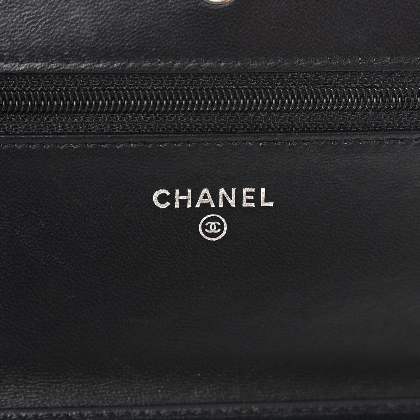 Lambskin Quilted Wallet On Chain WOC Black