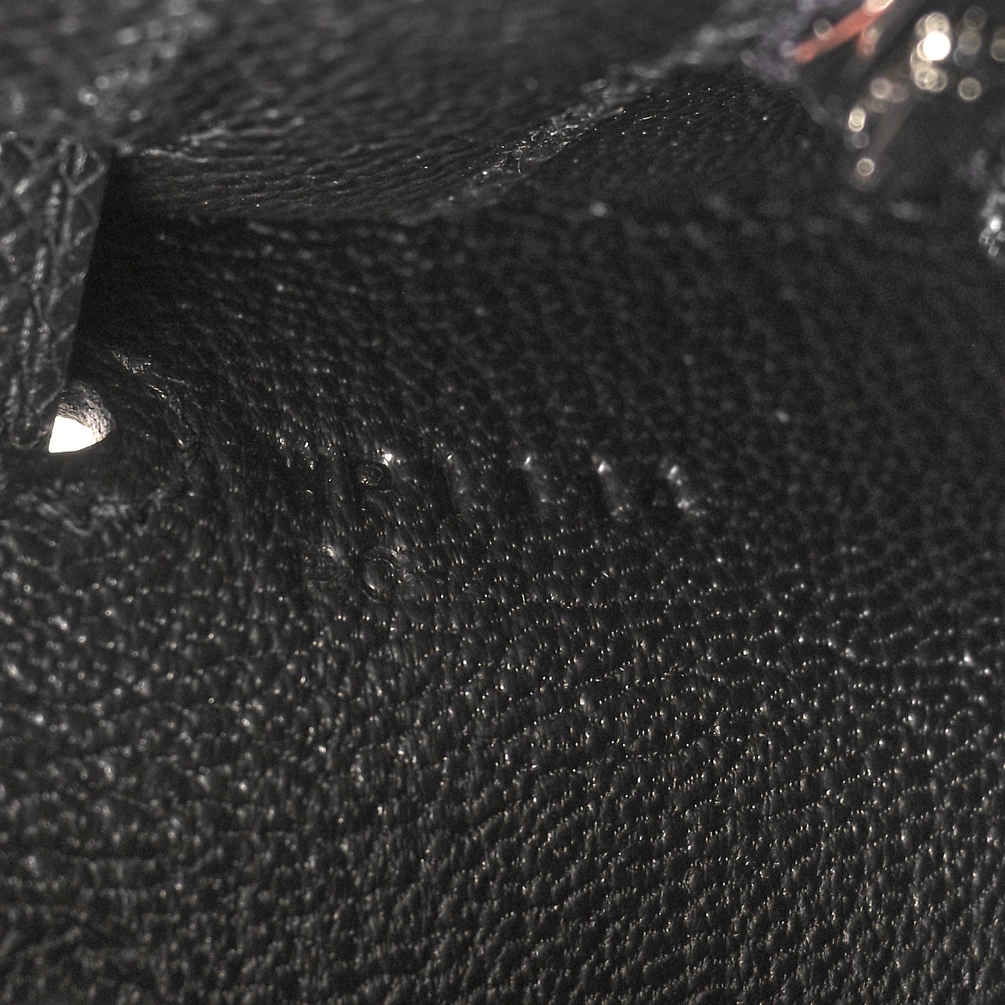 Epsom Kelly Sellier 25 Black