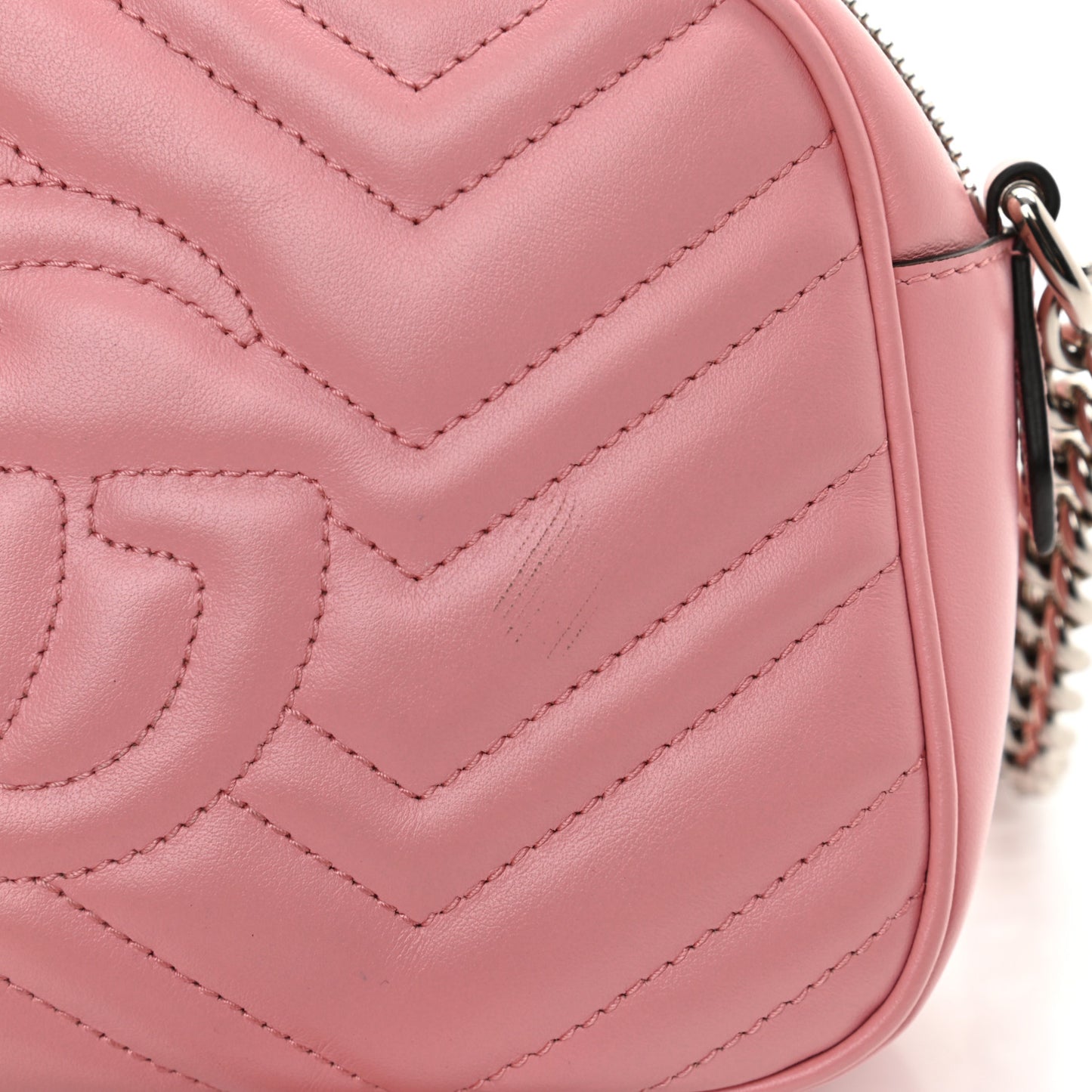 Calfskin Matelasse Small GG Marmont Chain Shoulder Bag Wild Rose