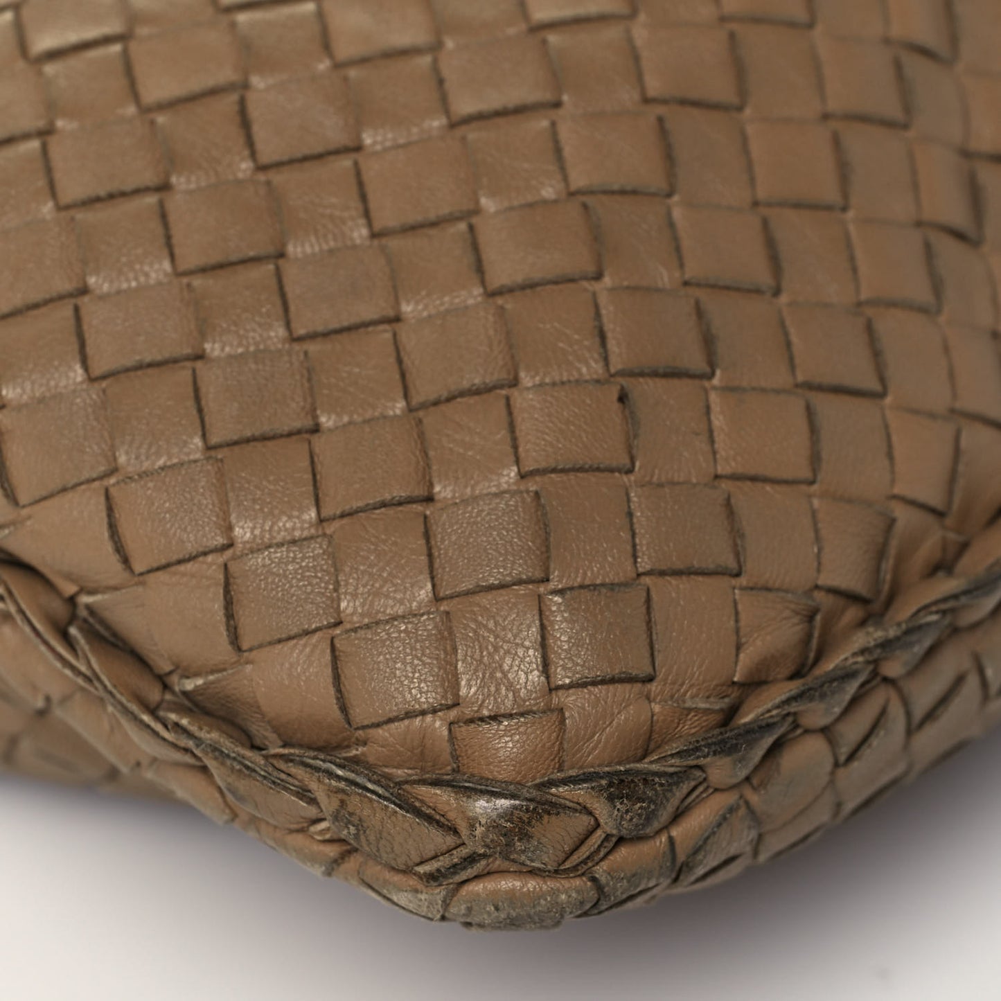 Nappa Intrecciato Medium Veneta Hobo Noce