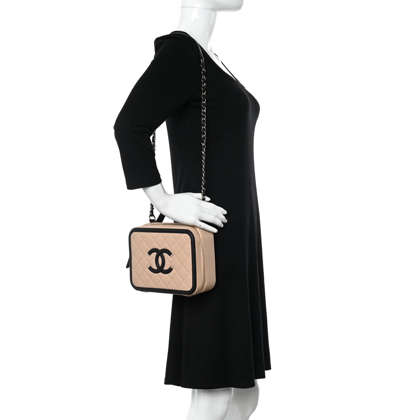 Caviar Quilted Medium CC Filigree Vanity Case Beige Black