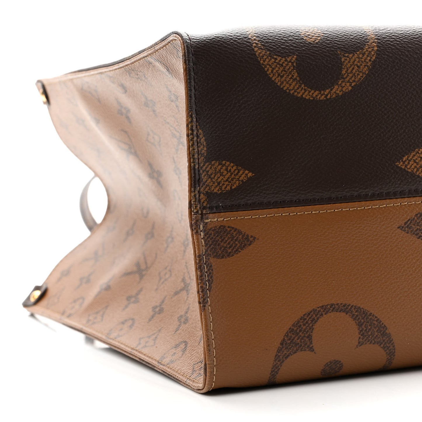Reverse Monogram Giant Onthego GM