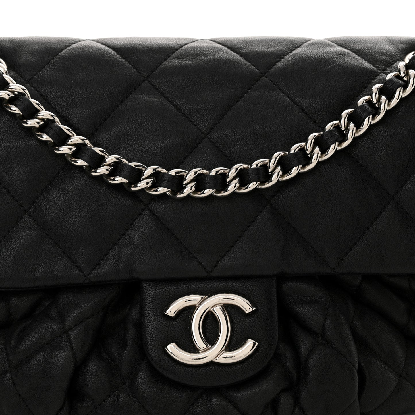 Washed Lambskin Quilted Medium Chain Around Messenger Black