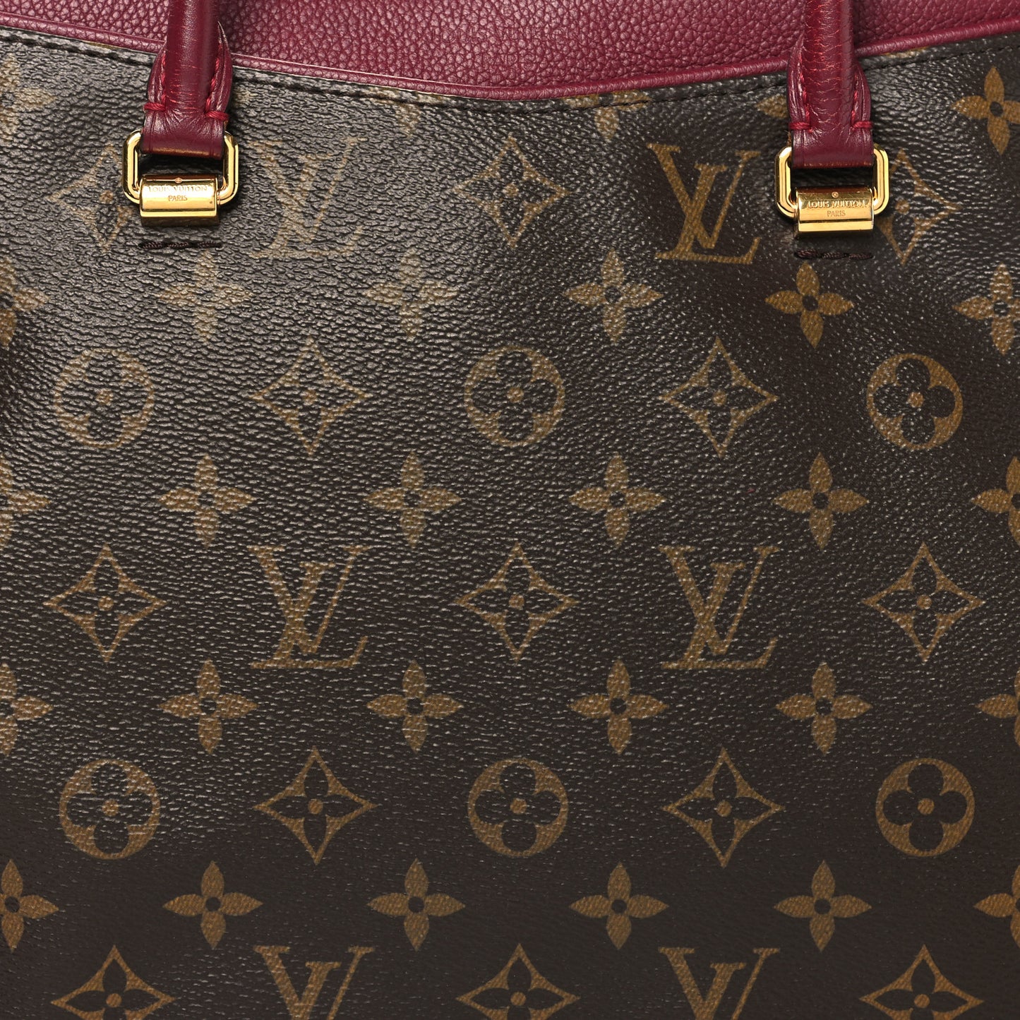 Monogram Pallas Raisin