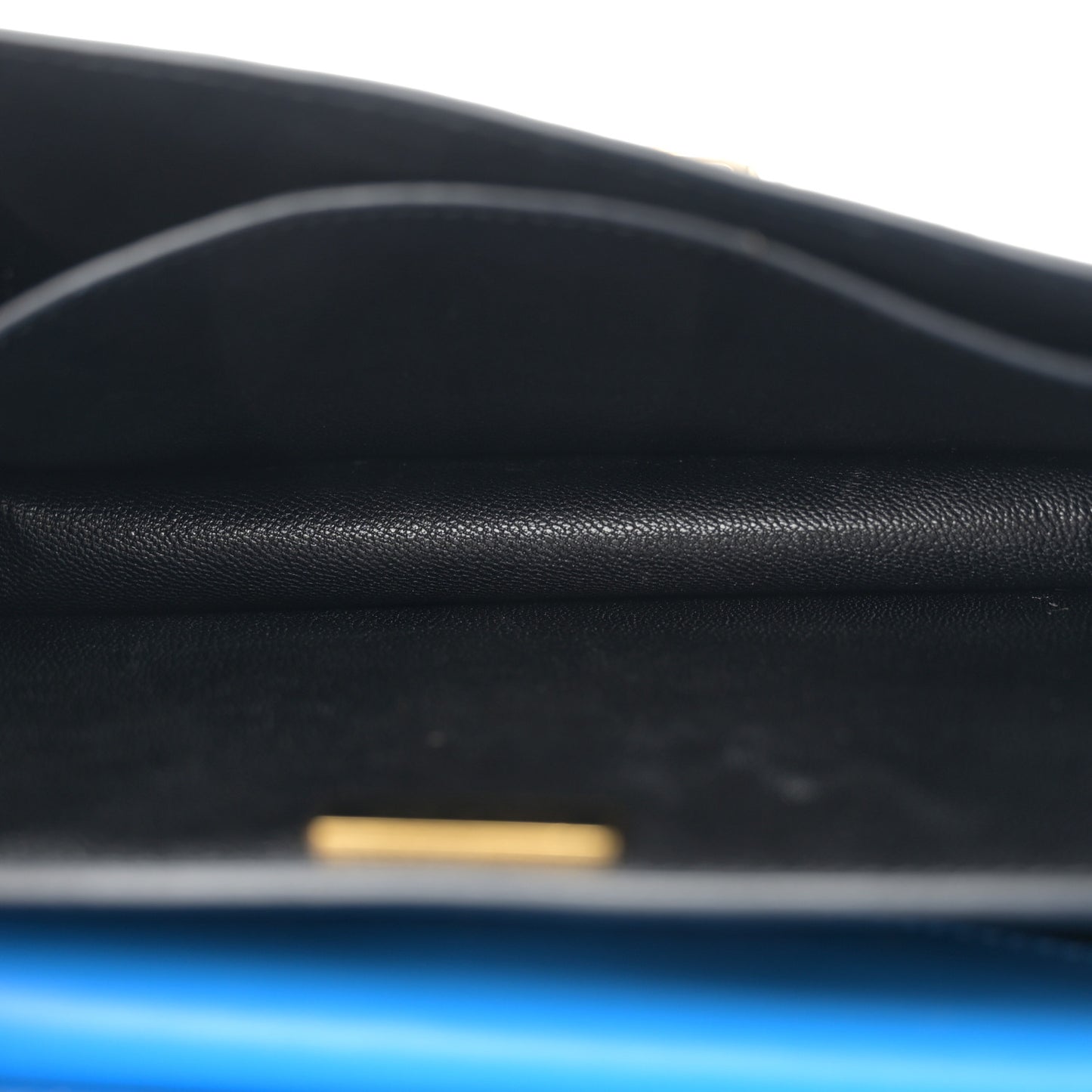 City Calf Saffiano Cahier Bag Marea Black