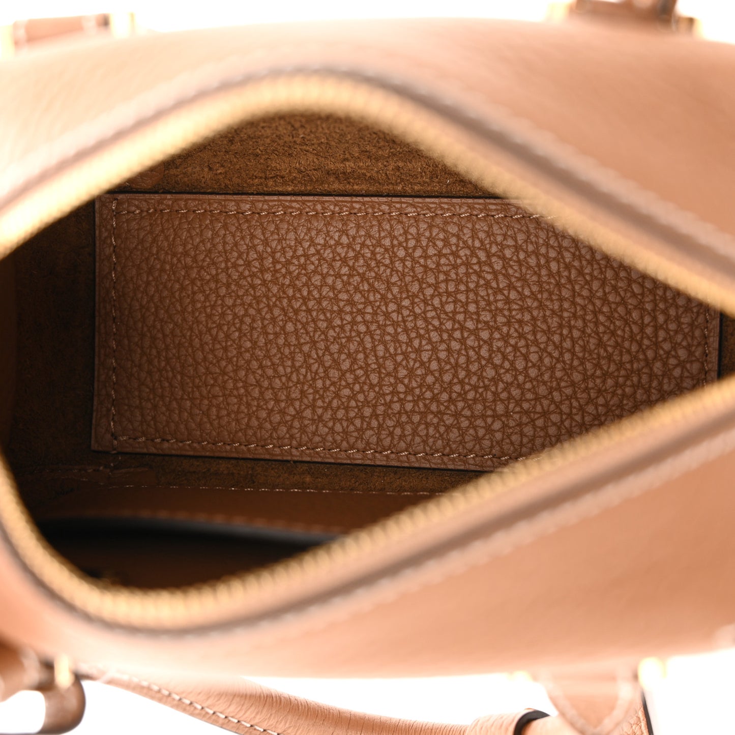 Taurillon Soft Nano Cool Box Satchel Vegetal Ivory