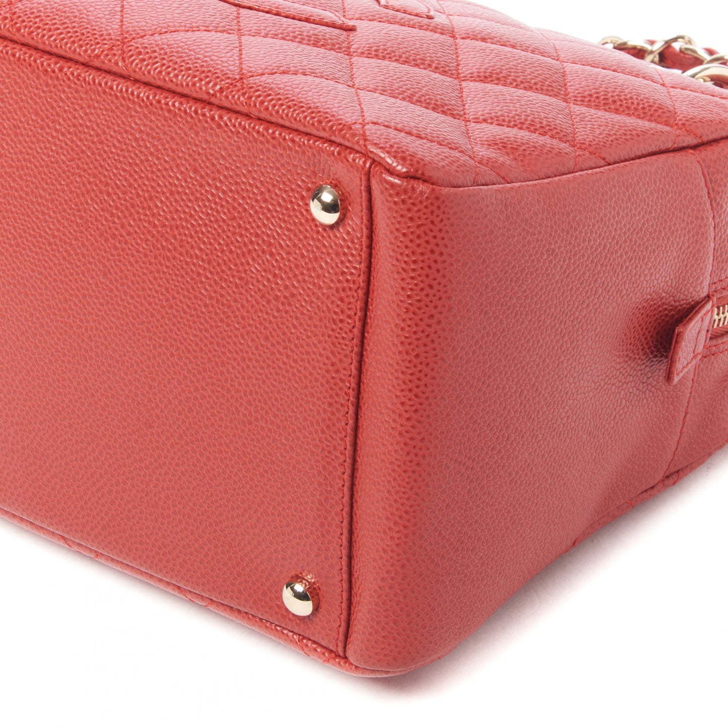 Caviar Quilted Petit Timeless Shopping Tote PTT Red