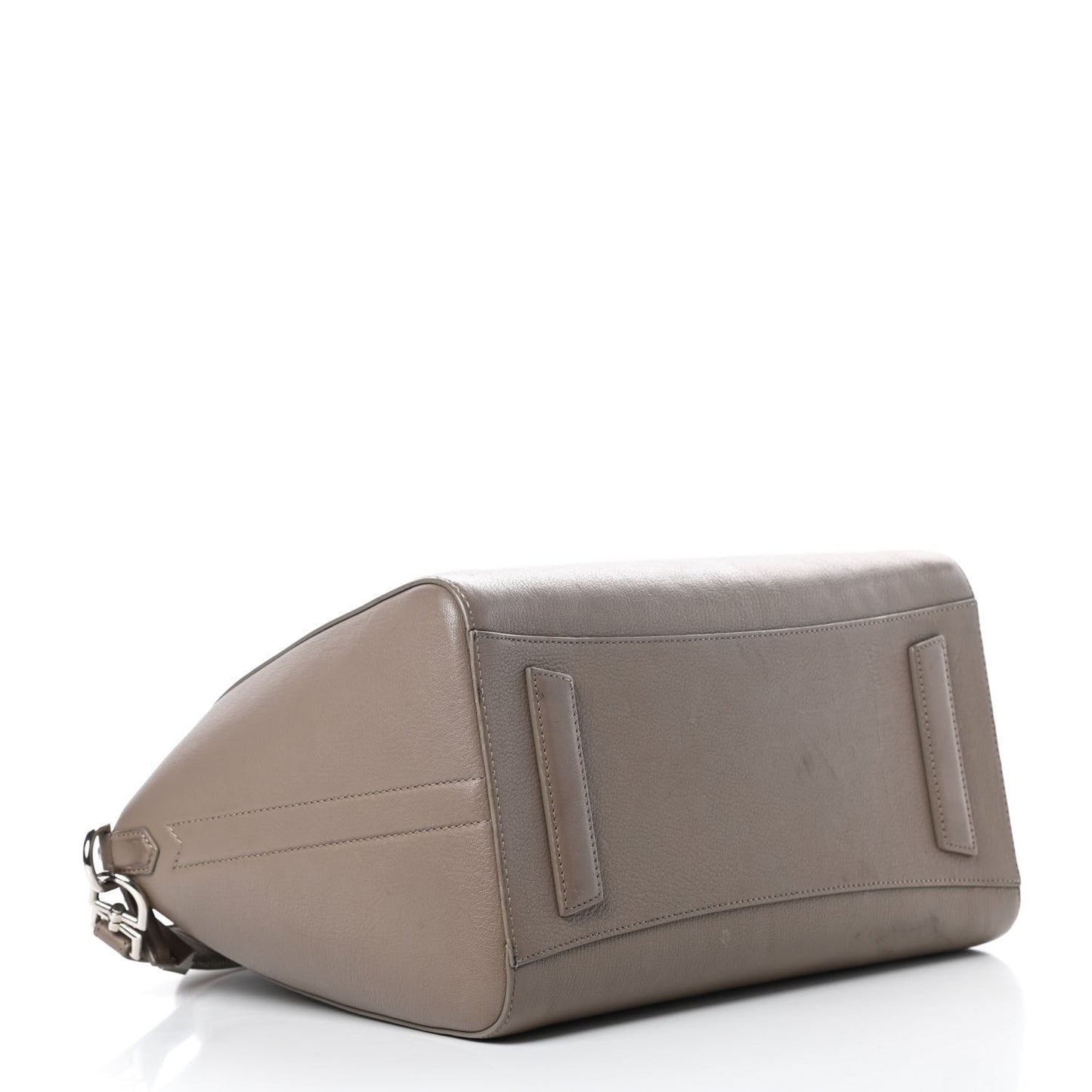 Sugar Goatskin Medium Antigona Sand