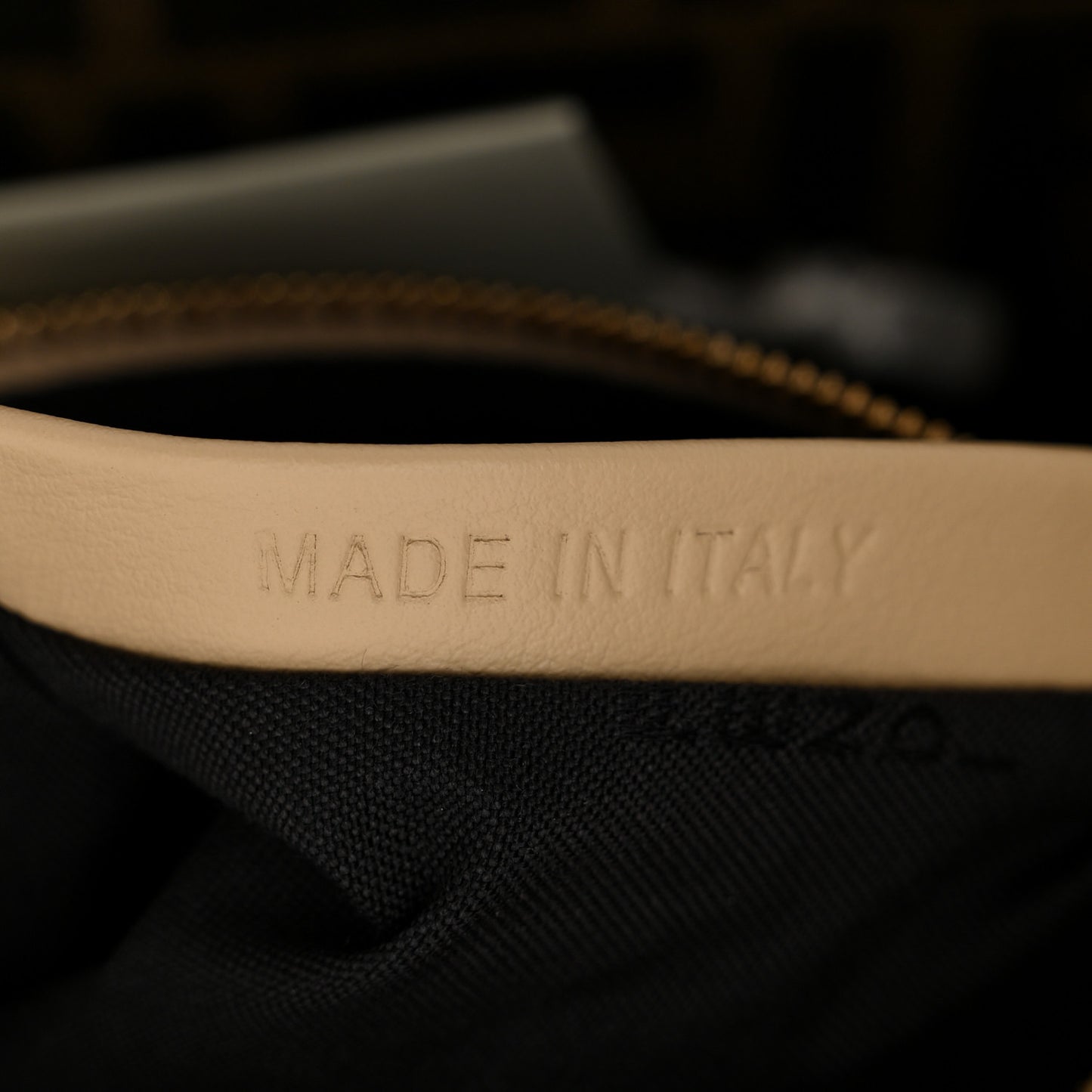 Sequin Macrame Baguette Beige Gold