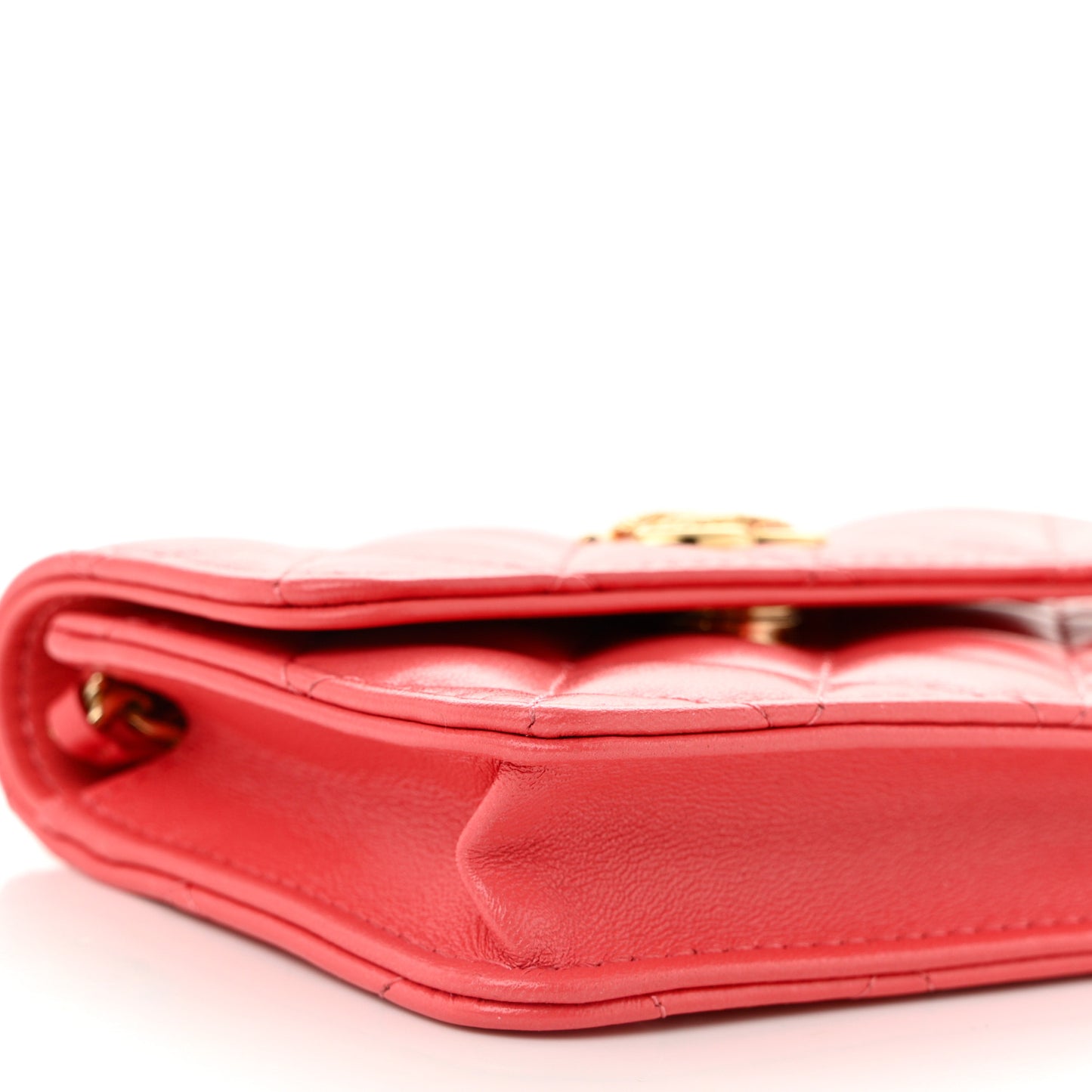 Shiny Lambskin Quilted Card Holder On Chain Pink