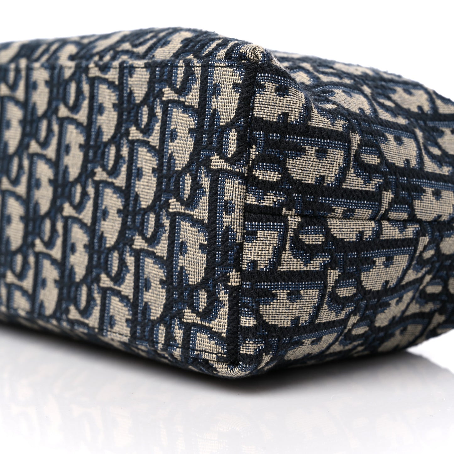 Oblique Medium Diortravel Nomad Pouch Blue