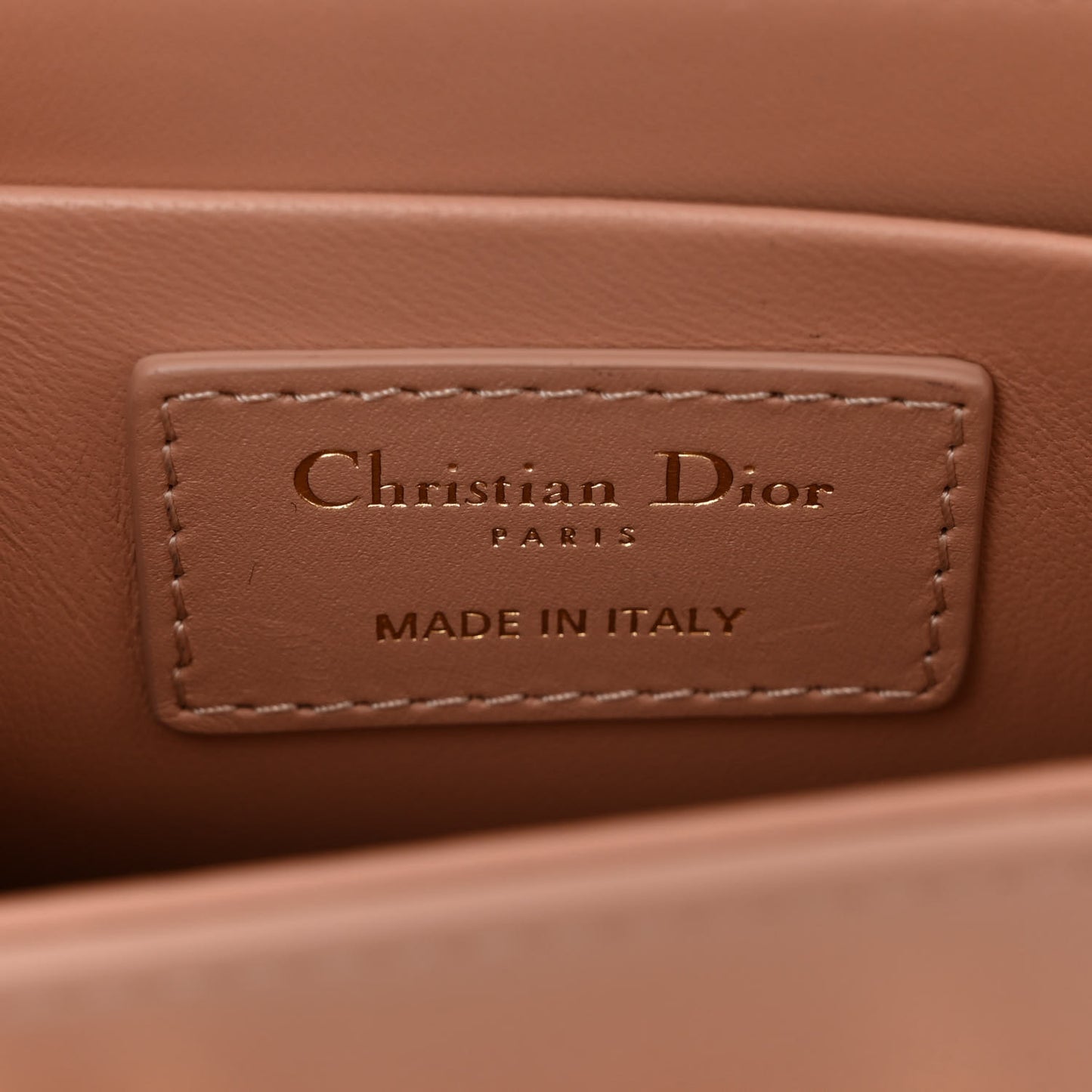 Smooth Calfskin 30 Montaigne Box Bag Pale Pink