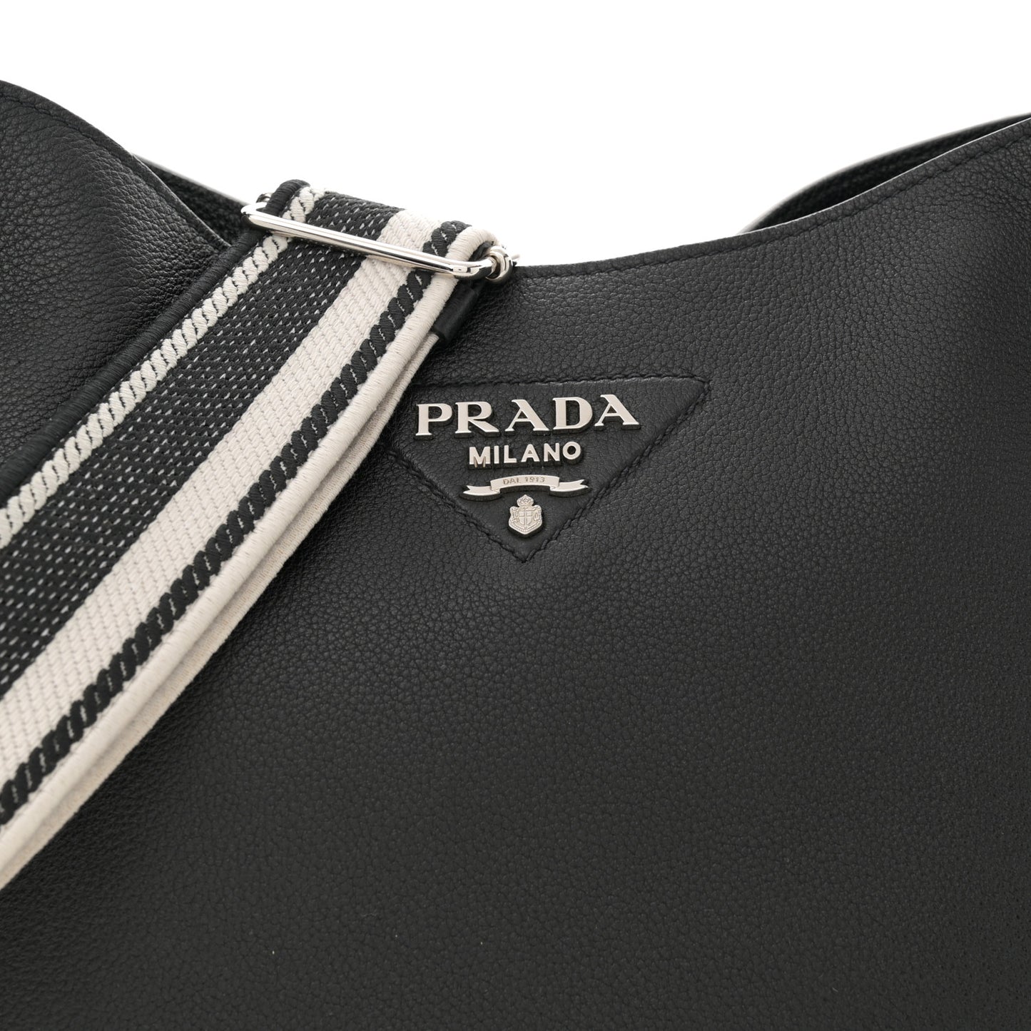 Vitello Daino Soft Hobo Messenger Bag Black