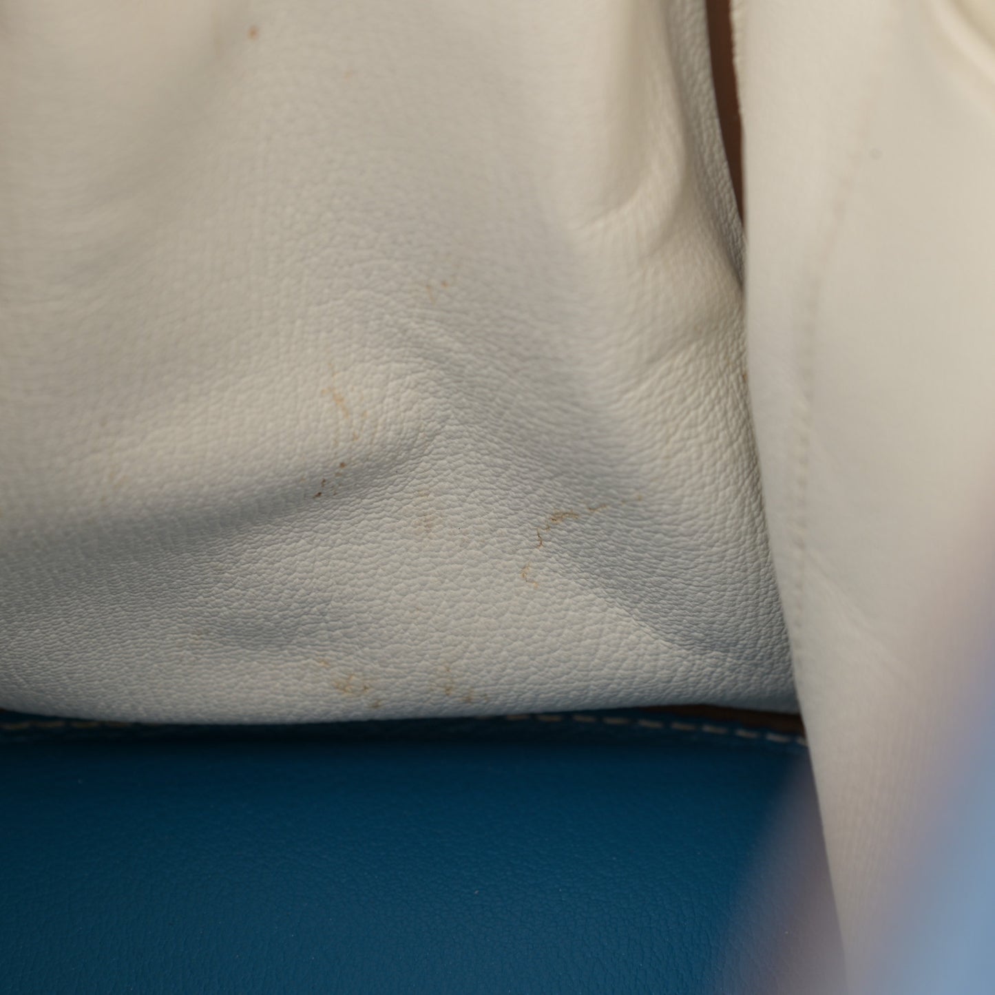 Togo Bi-Color Birkin 35 Mykonos White