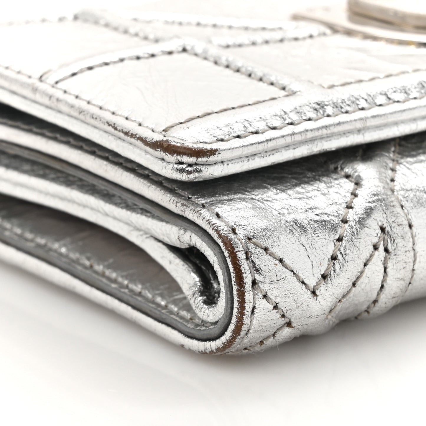 Ceramic Effect Deerskin Cannage Diorama Elancee Wallet Silver