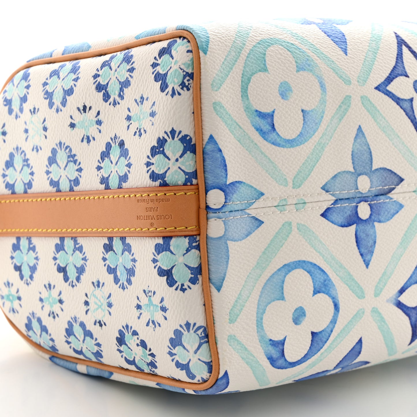 Monogram Tiles By The Pool Speedy Bandouliere 25 Lagoon Blue
