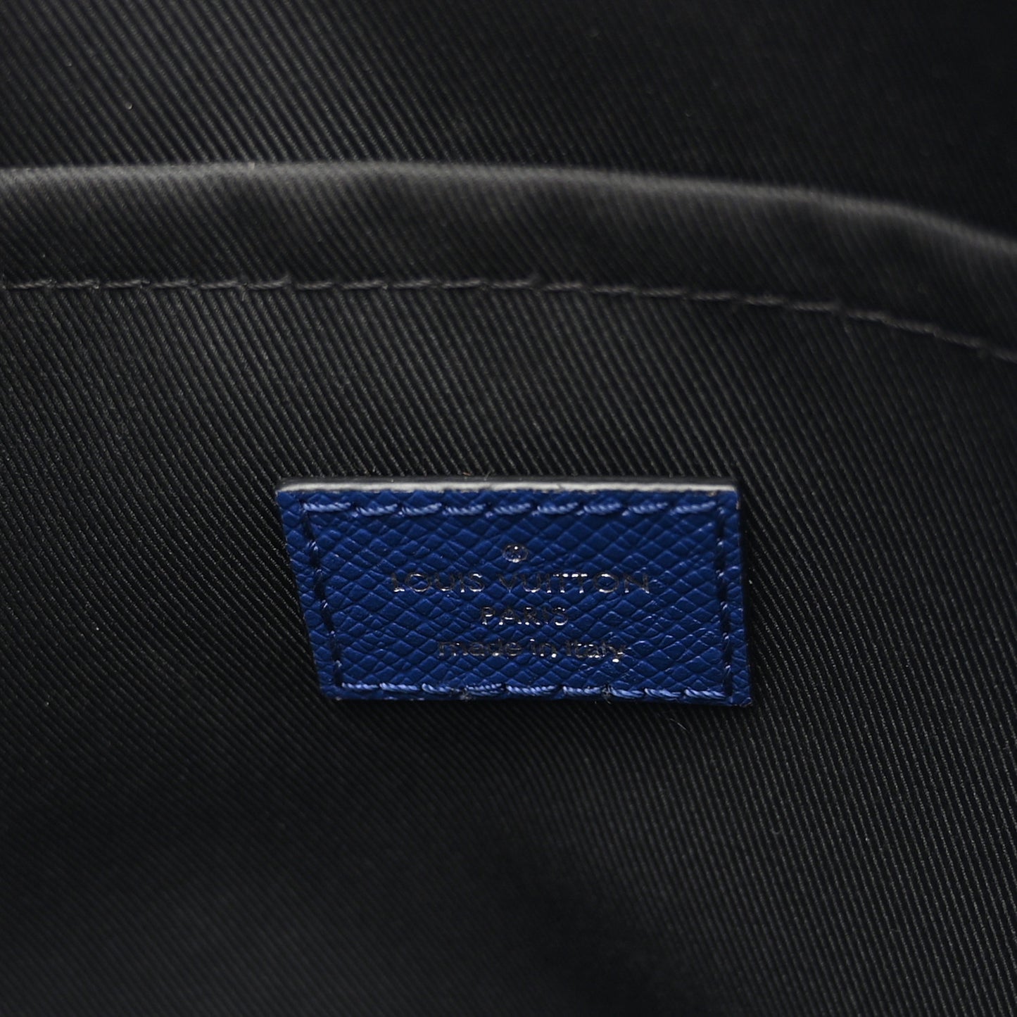 Taiga Monogram Outdoor Messenger Cobalt