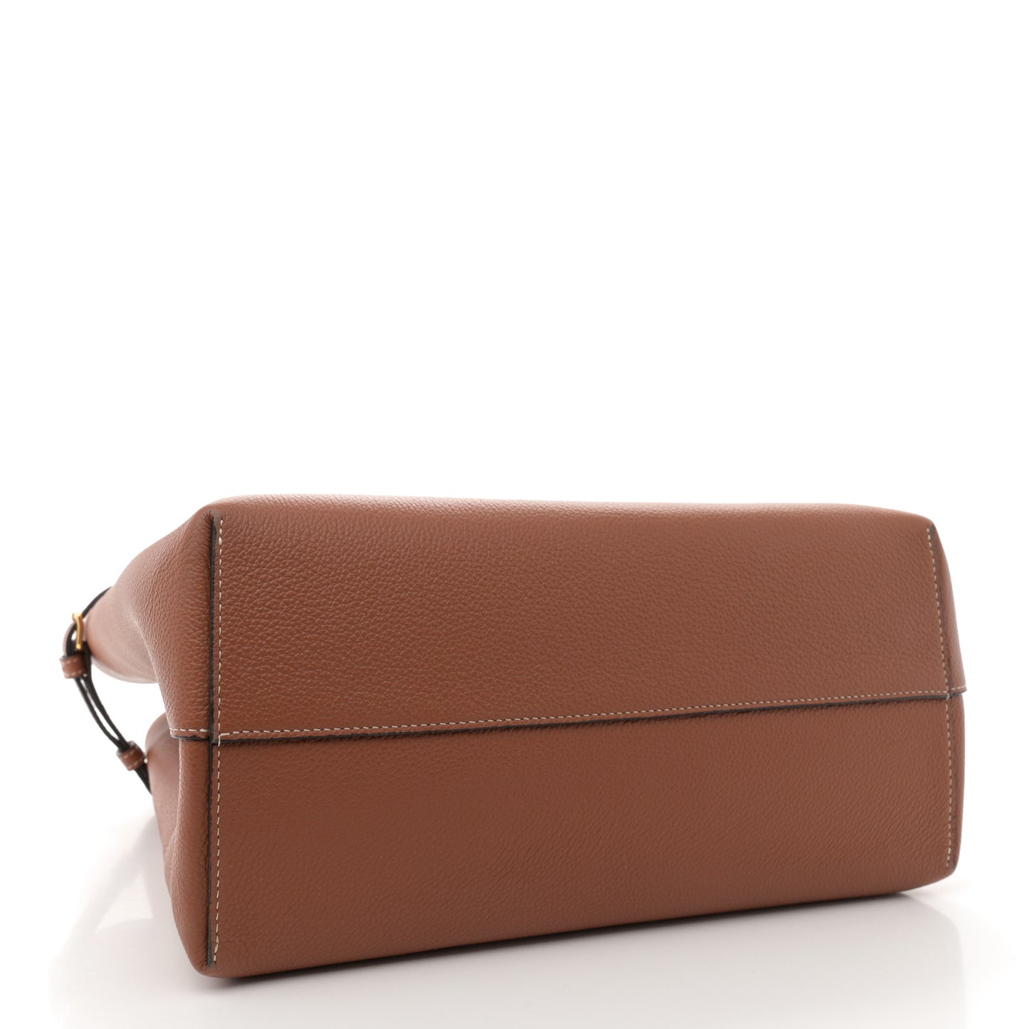 Grained Calfskin Triomphe Medium Cabas Anais Tan