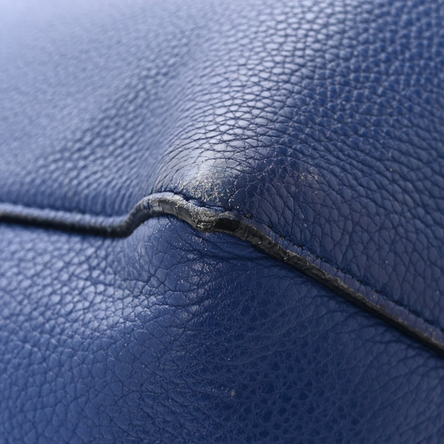 Soft Grained Calfskin Medium Belt Cabas Phantom Indigo