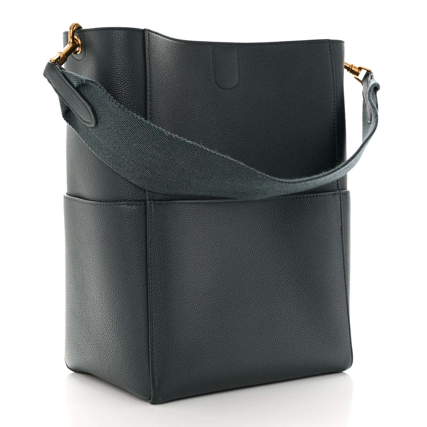 Soft Grained Calfskin Sangle Bucket Bag Amazone