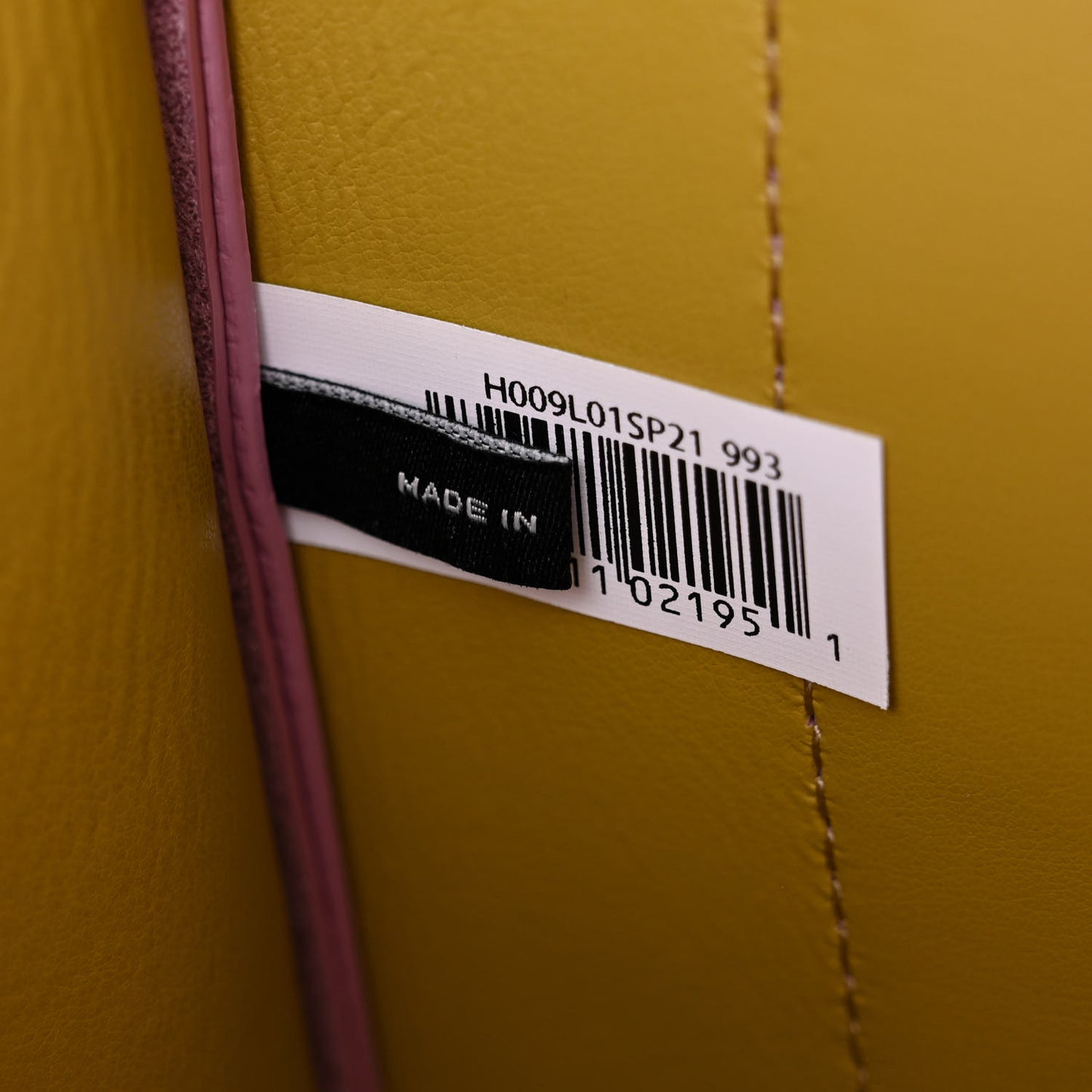Grained Calfskin Small The Tote Bag Lilas