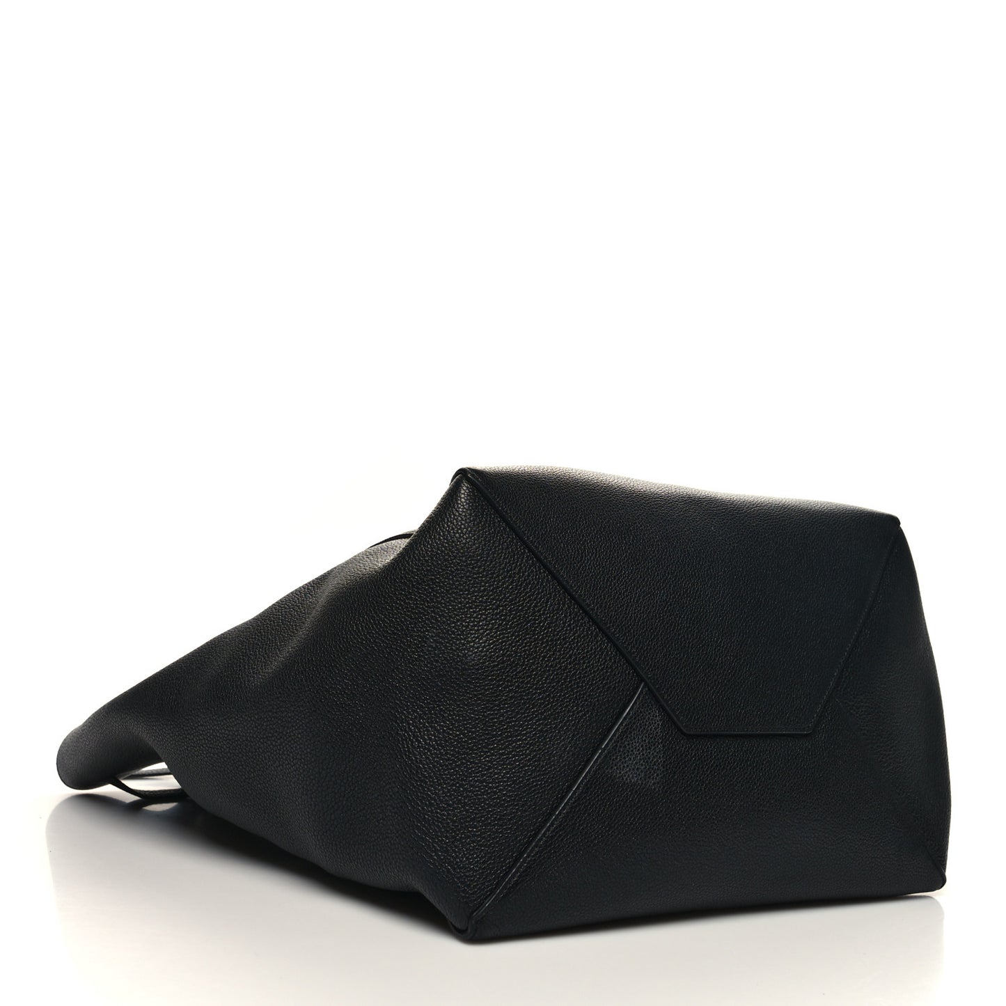 Soft Grained Calfskin Medium Belt Cabas Phantom Black