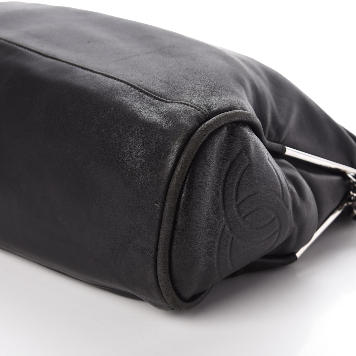 Lambskin Large Ultimate Soft Tote Black