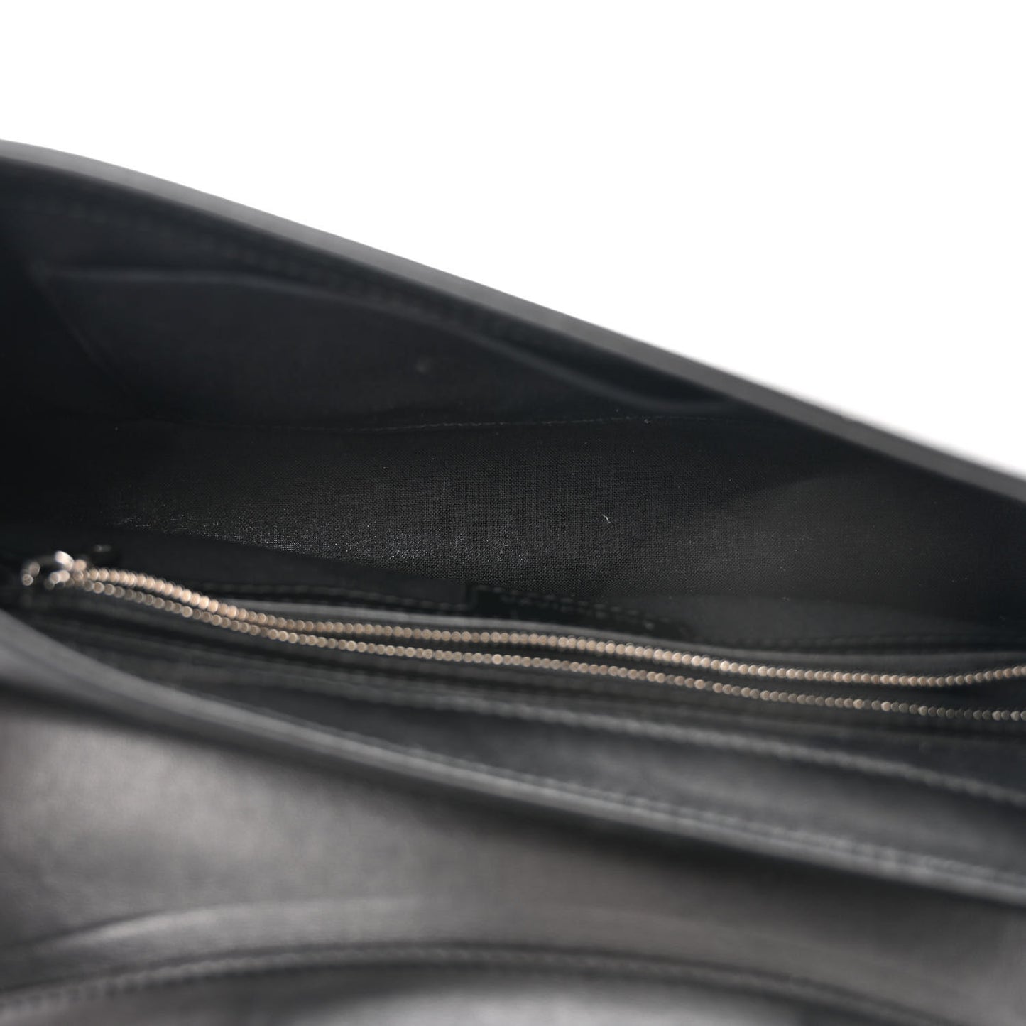 Smooth Calfskin Medium Lindsay Shoulder Bag Black