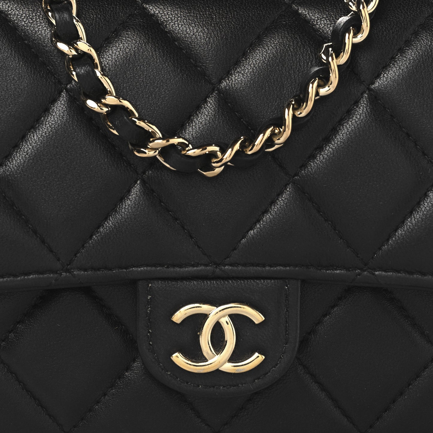 Lambskin Quilted Flap Phone Holder With Chain Black