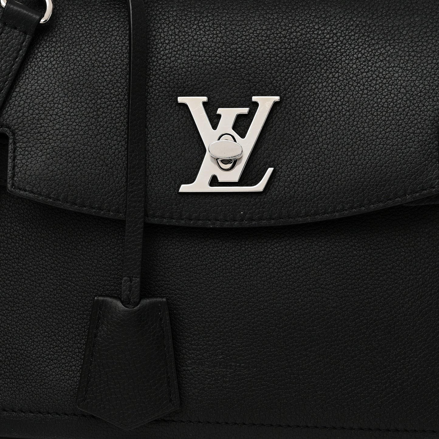 Calfskin Lockme Ever BB Black