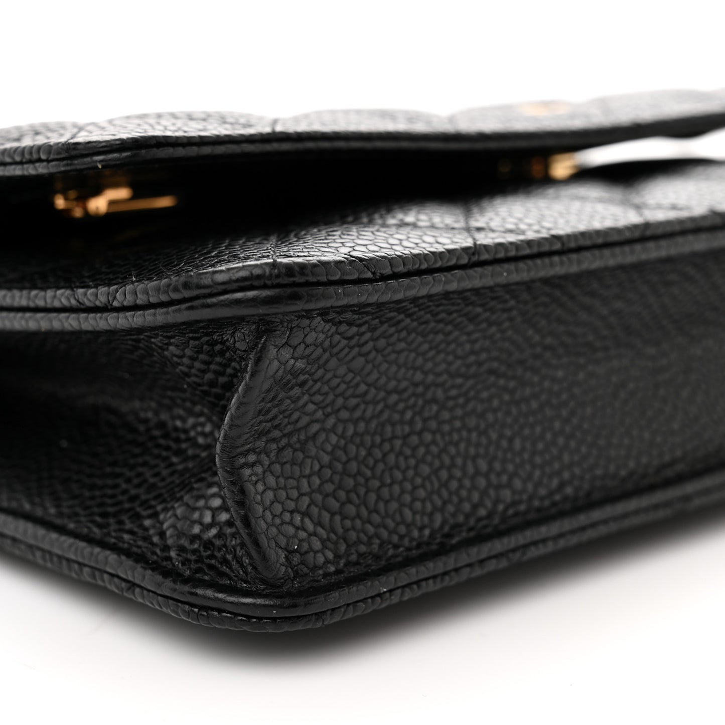 Caviar Quilted Wallet on Chain WOC Black