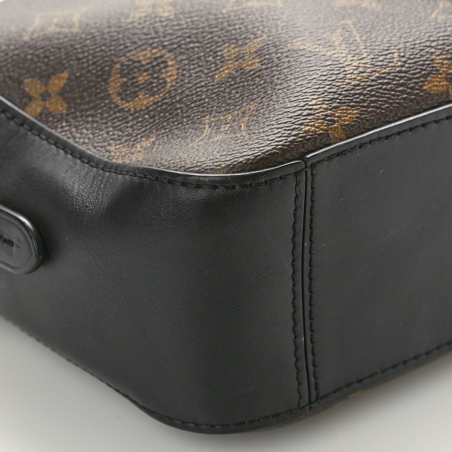 Monogram Saintonge Black