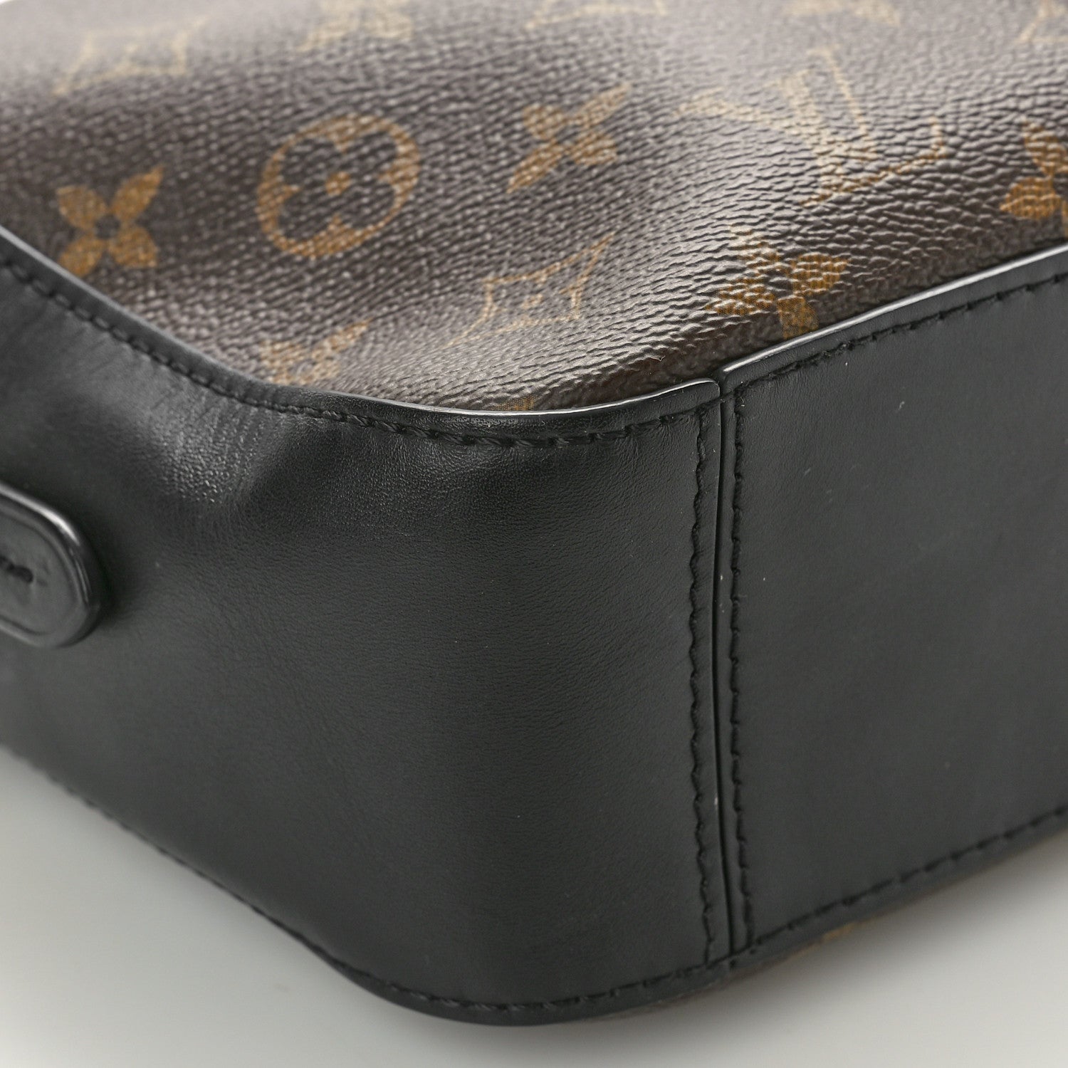 Louis Vuitton Monogram Saintonge Black 8 of 9