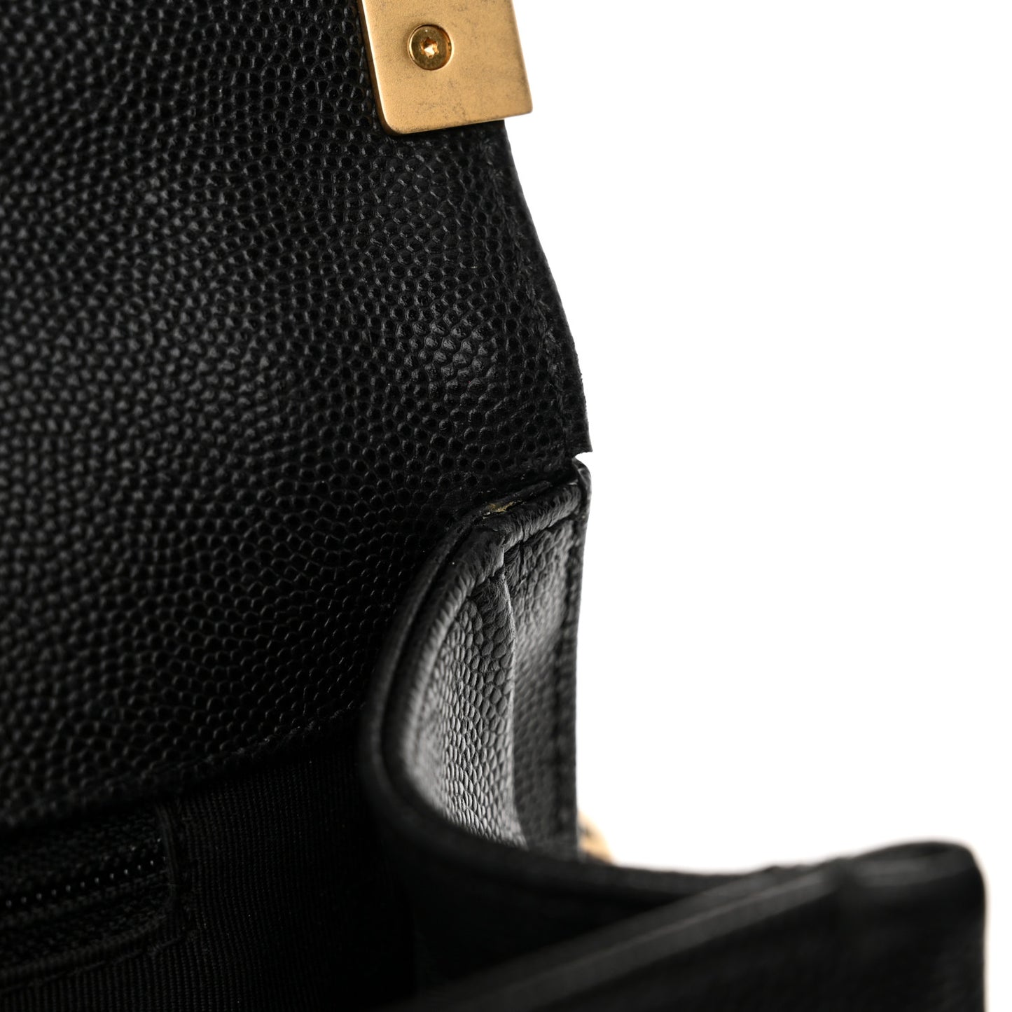 Caviar Quilted New Medium Boy Flap Black