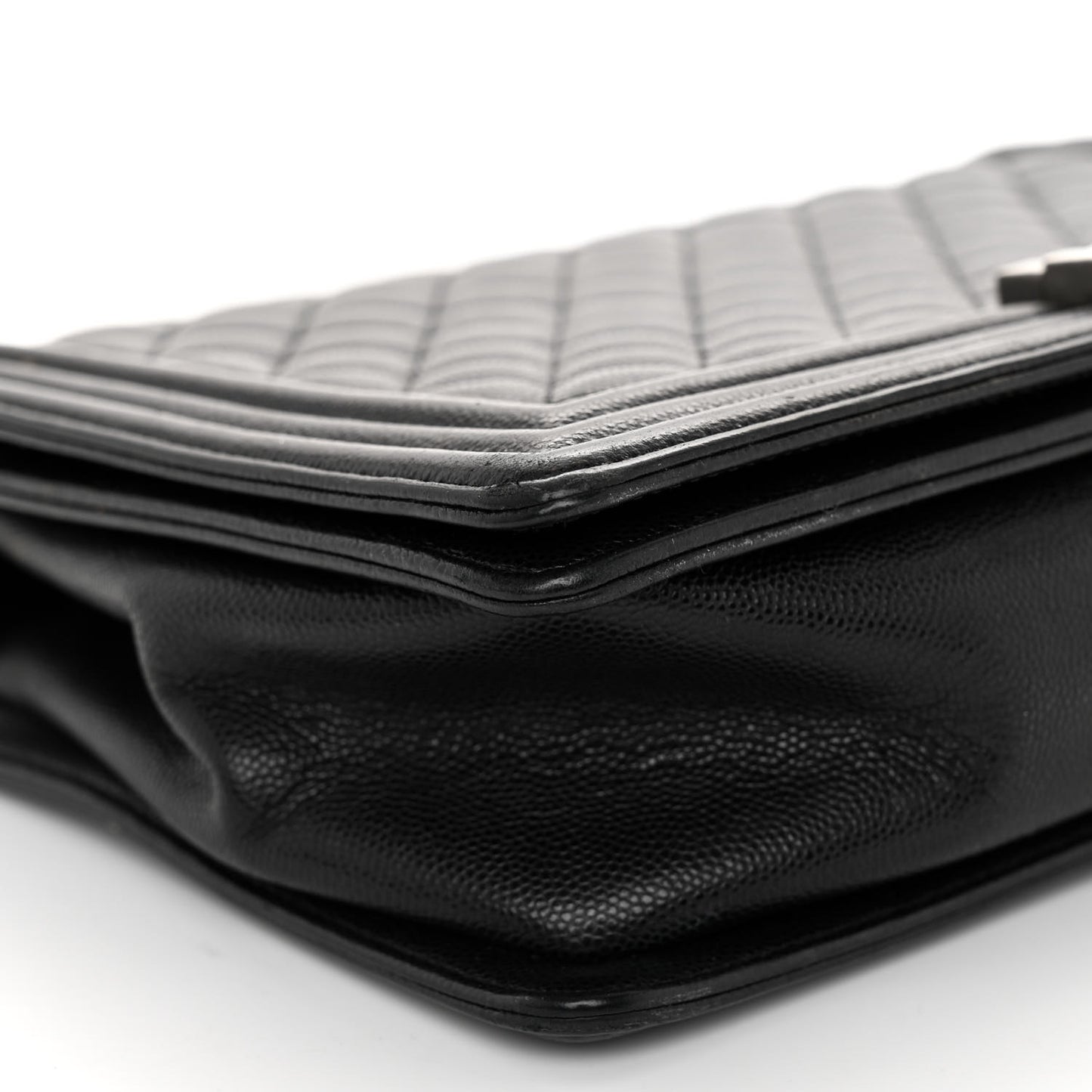 Caviar Quilted New Medium Boy Flap Black
