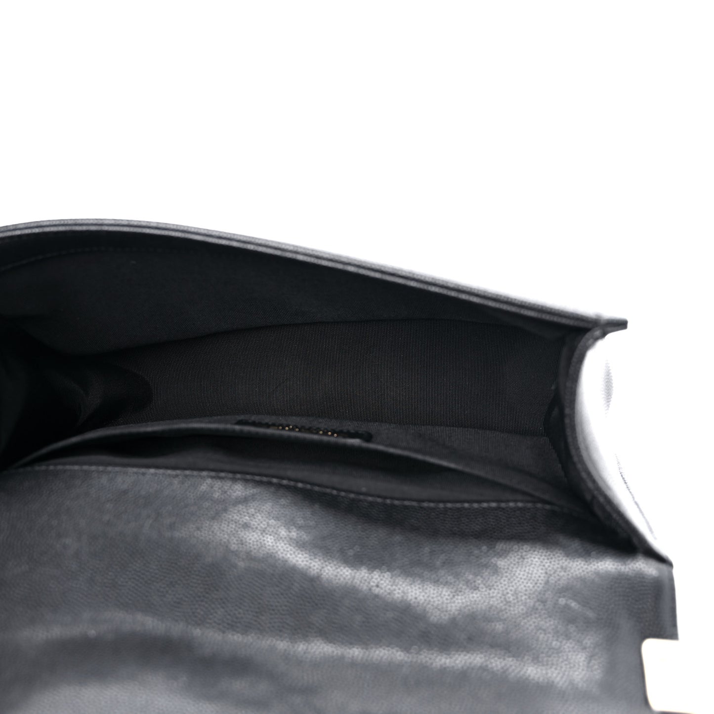 Caviar Quilted Medium Boy Flap Black