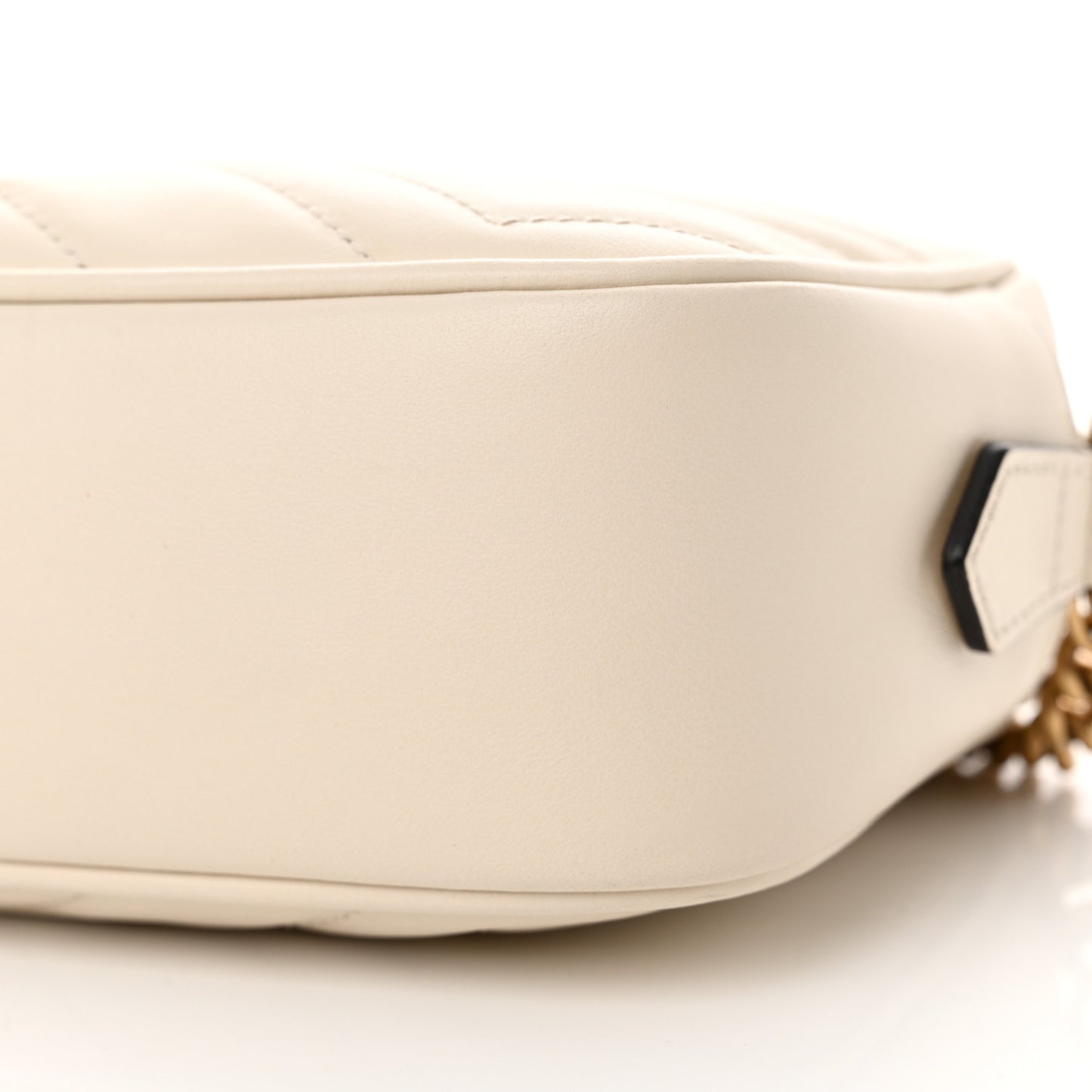 Calfskin Matelasse Mini GG Marmont Chain Shoulder Bag White