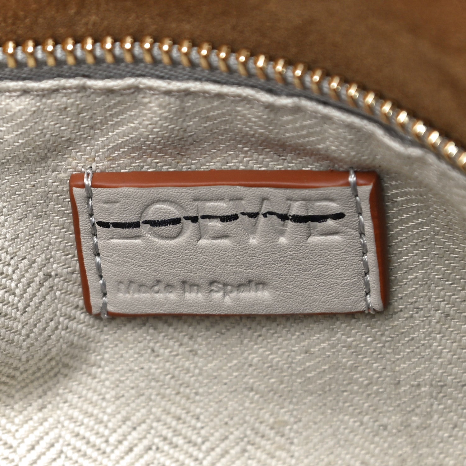 Loewe Calfskin Small Puzzle Edge Bag Ghost Soft White 6 of 10